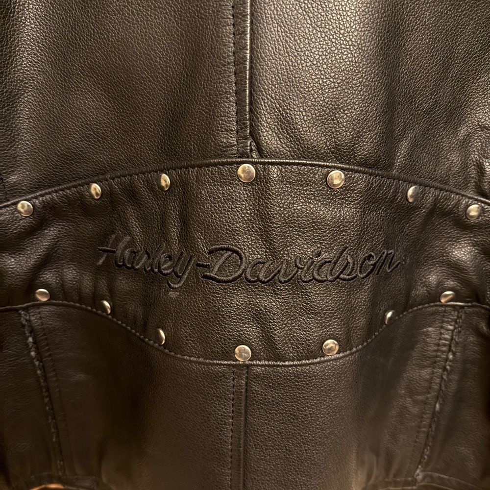 Women's Harley Davidson Jacket - Picture 4 of 16